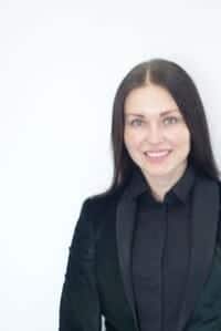 Dr-Olha-Vorodyukhina - Dentist and Aesthetic Practitioner